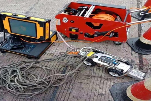 二七CCTV管道检测机器人